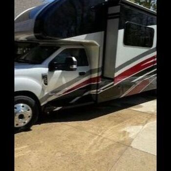 Thumbnail of RV