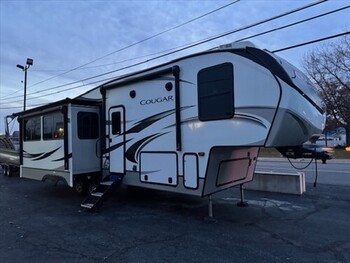 Thumbnail of RV