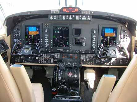 6099/beechcraft-king-air-350-2004-5-venda-flightmarket-3901.jpg