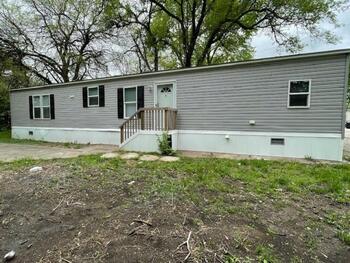 Thumbnail of mobile home