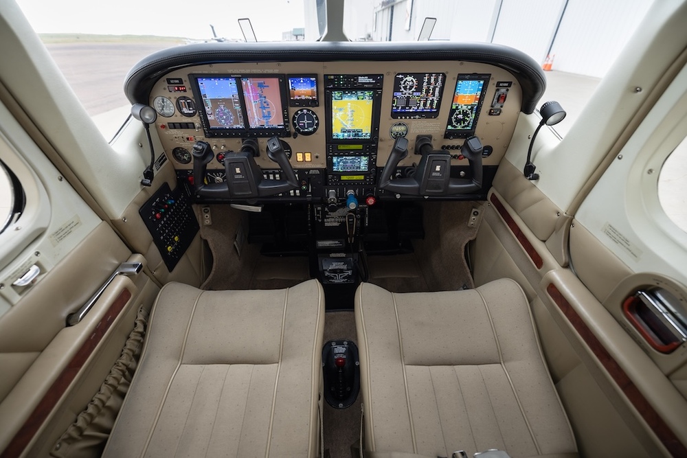 N210KK-11.jpg