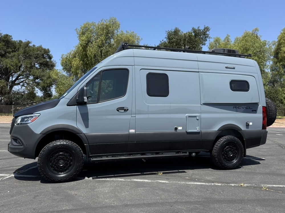 Photo of Rv
