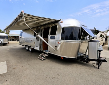Thumbnail of RV