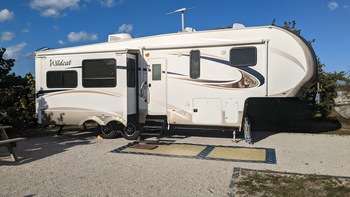 Thumbnail of RV