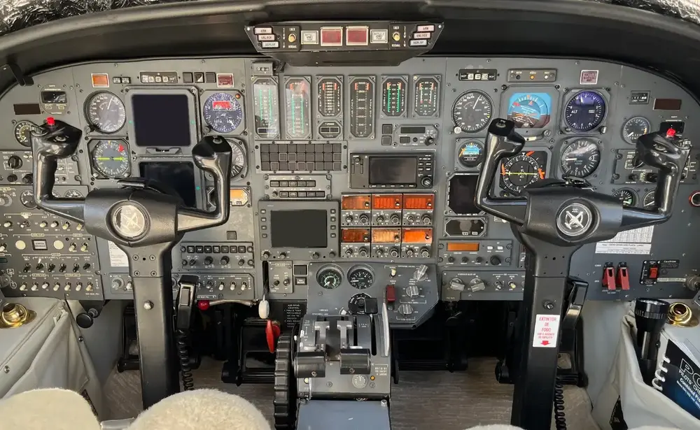 7019/cessna-citation-ii-1991-flightmarket-id-7019-08442.webp