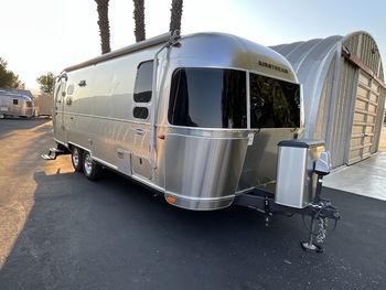 Thumbnail of RV