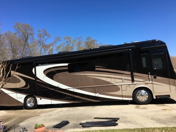 Thumbnail of RV