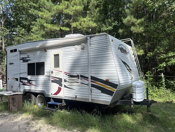 Thumbnail of RV