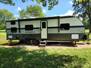 Thumbnail of RV
