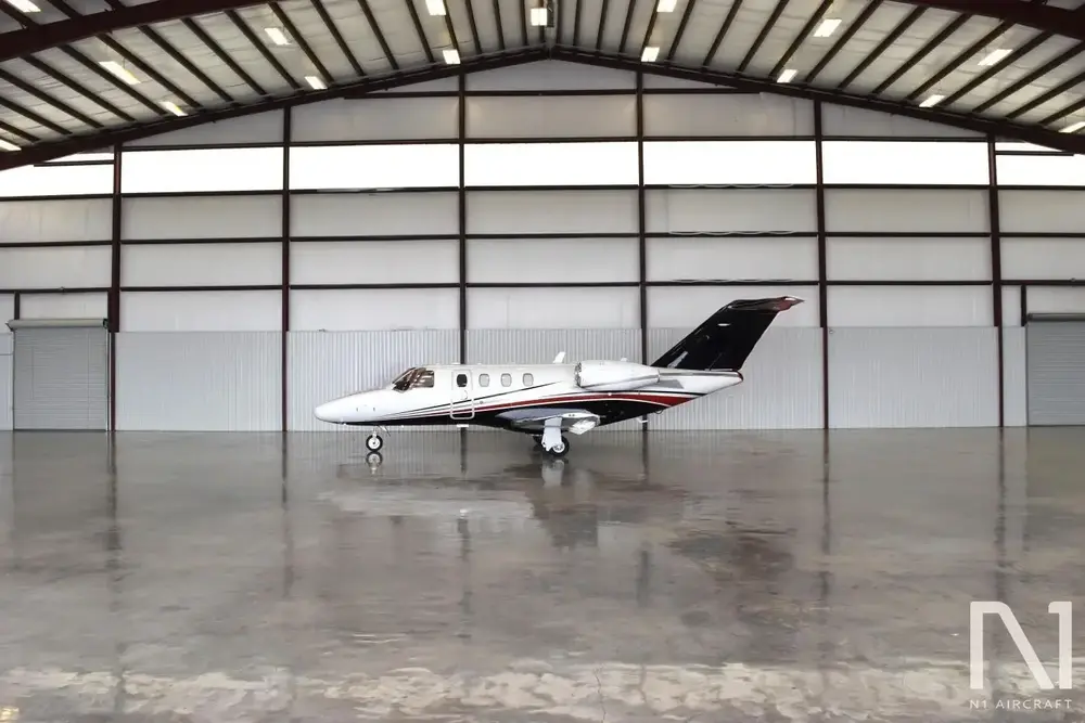 7940/cessna-citation-cj1-plus-2009-flightmarket-id-7940-30410.webp