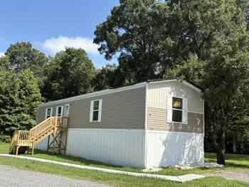 Thumbnail of mobile home