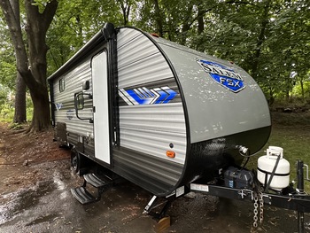 Thumbnail of RV