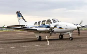 7709/beechcraft-baron-g58-2013-flightmarket-id-7709-36380.webp