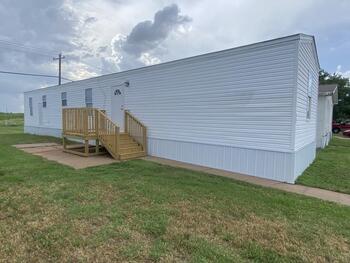 Thumbnail of mobile home