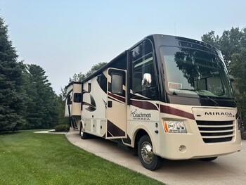 Thumbnail of RV