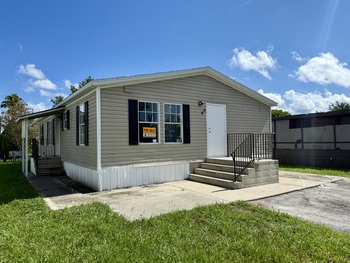 Thumbnail of mobile home