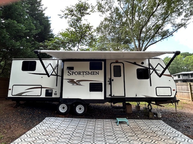 Photo of Rv