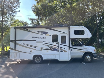 Thumbnail of RV
