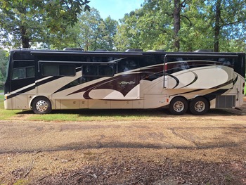 Thumbnail of RV