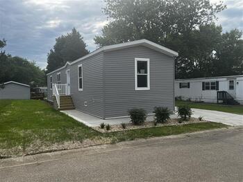 Thumbnail of mobile home