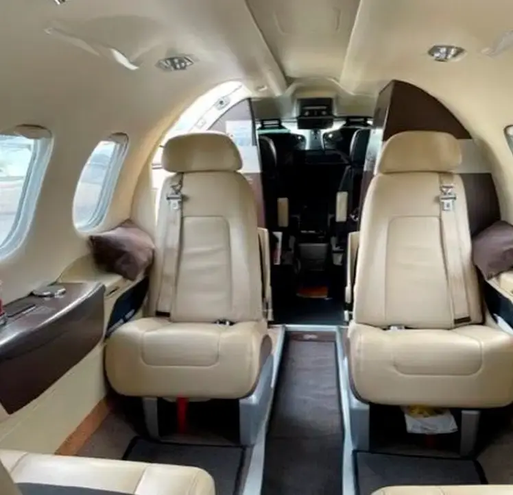 7662/embraer-phenom-100-2010-flightmarket-id-7662-01585.webp