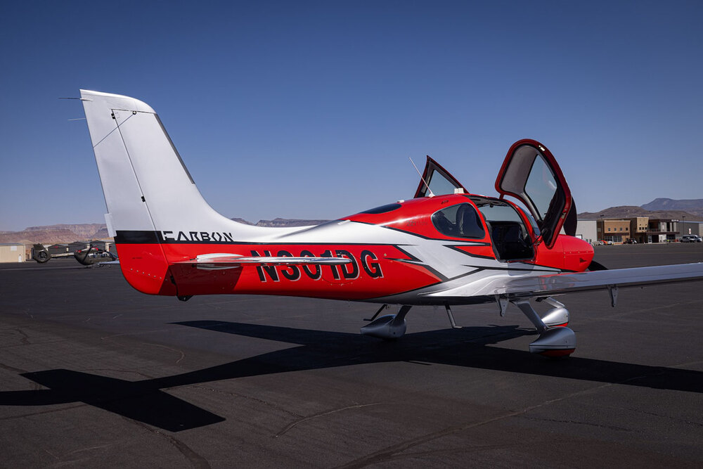 N301DG-3.jpg