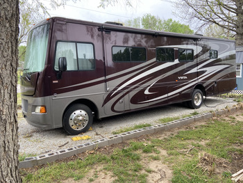 Thumbnail of RV