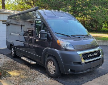 Thumbnail of RV