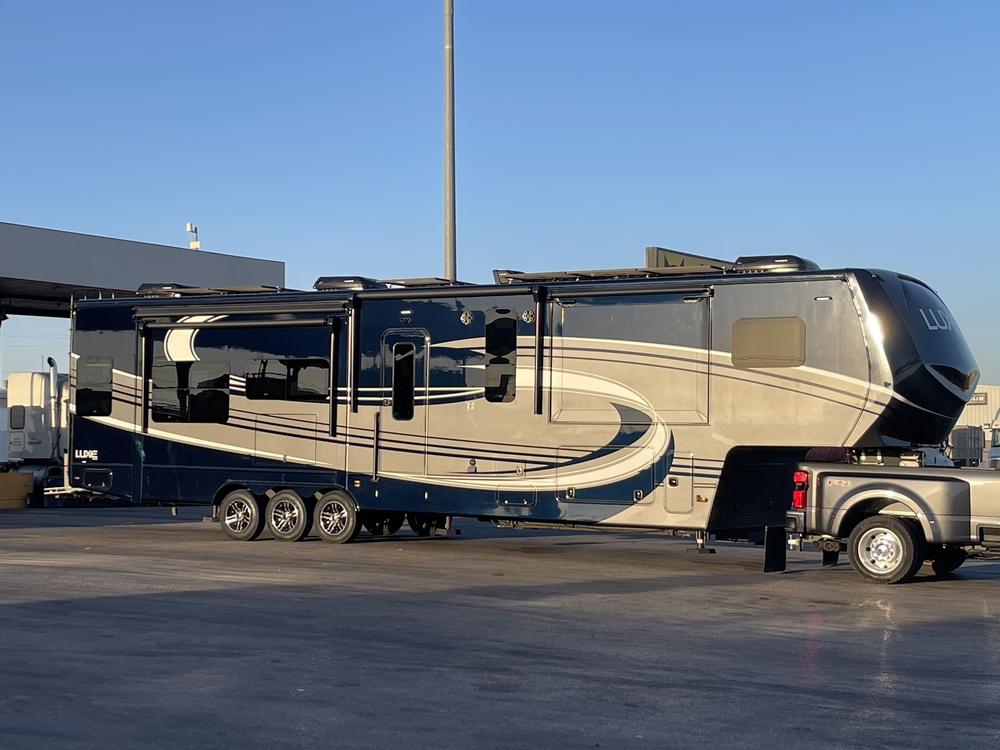 Photo of Rv