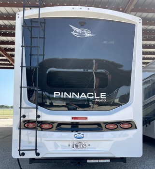 Thumbnail of RV