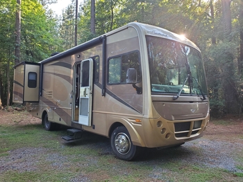 Thumbnail of RV
