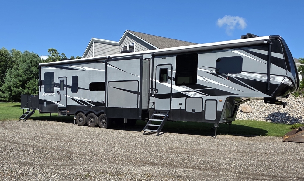 Photo of Rv
