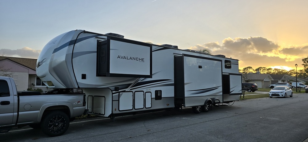 Photo of Rv