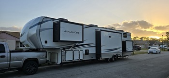 Thumbnail of RV