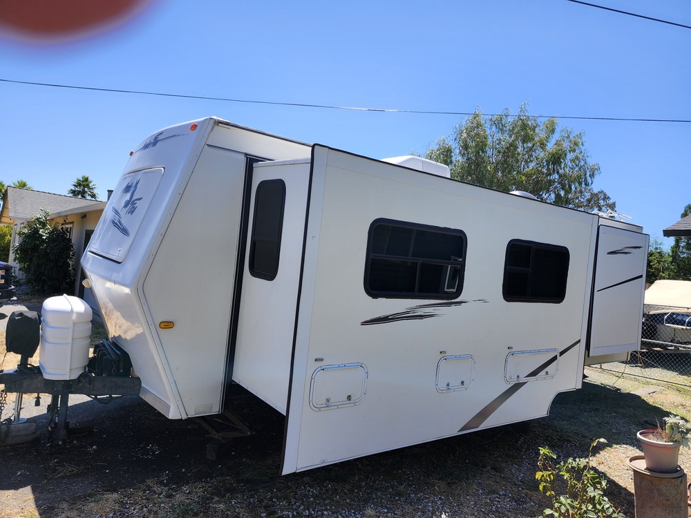 Photo of Rv