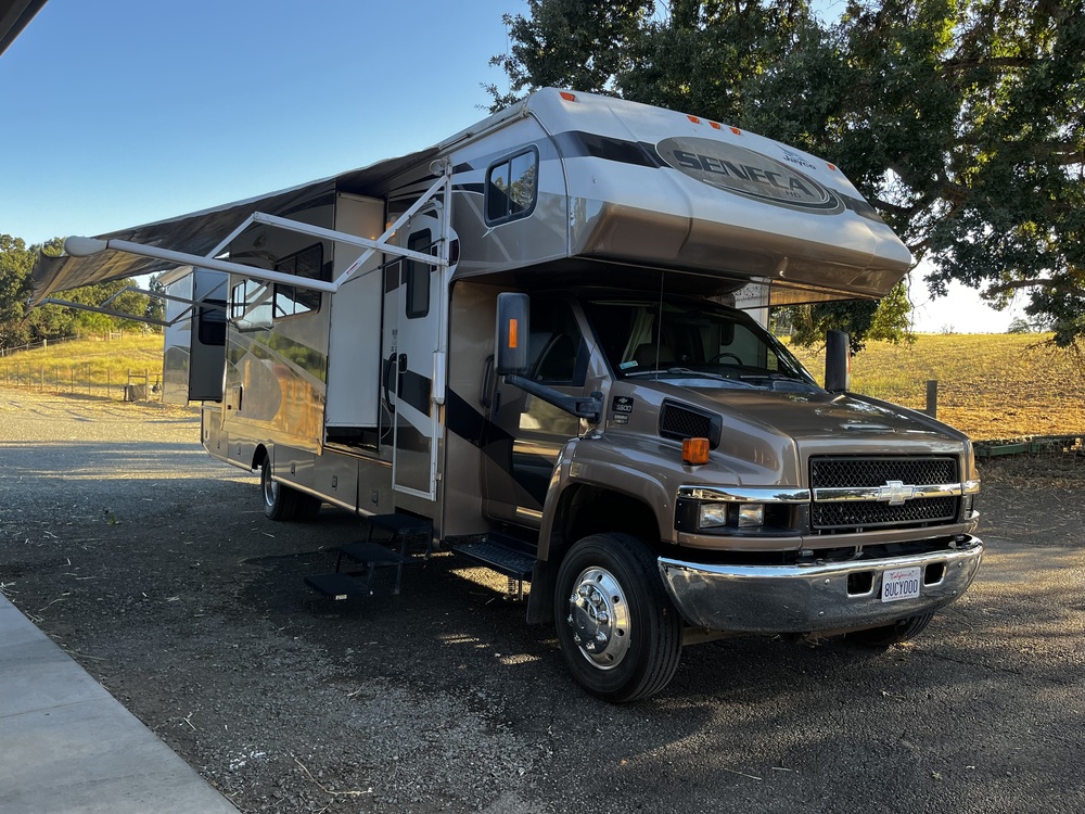 Photo of Rv