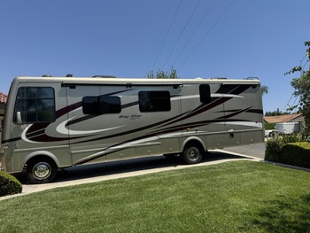 Thumbnail of RV