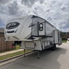 RV for Sale: 2021 CHEROKEE ARCTIC WOLF 3550 SUITE