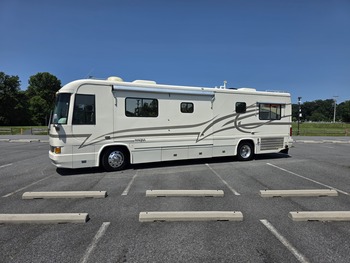 Thumbnail of RV