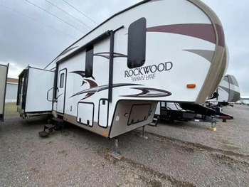 Thumbnail of RV