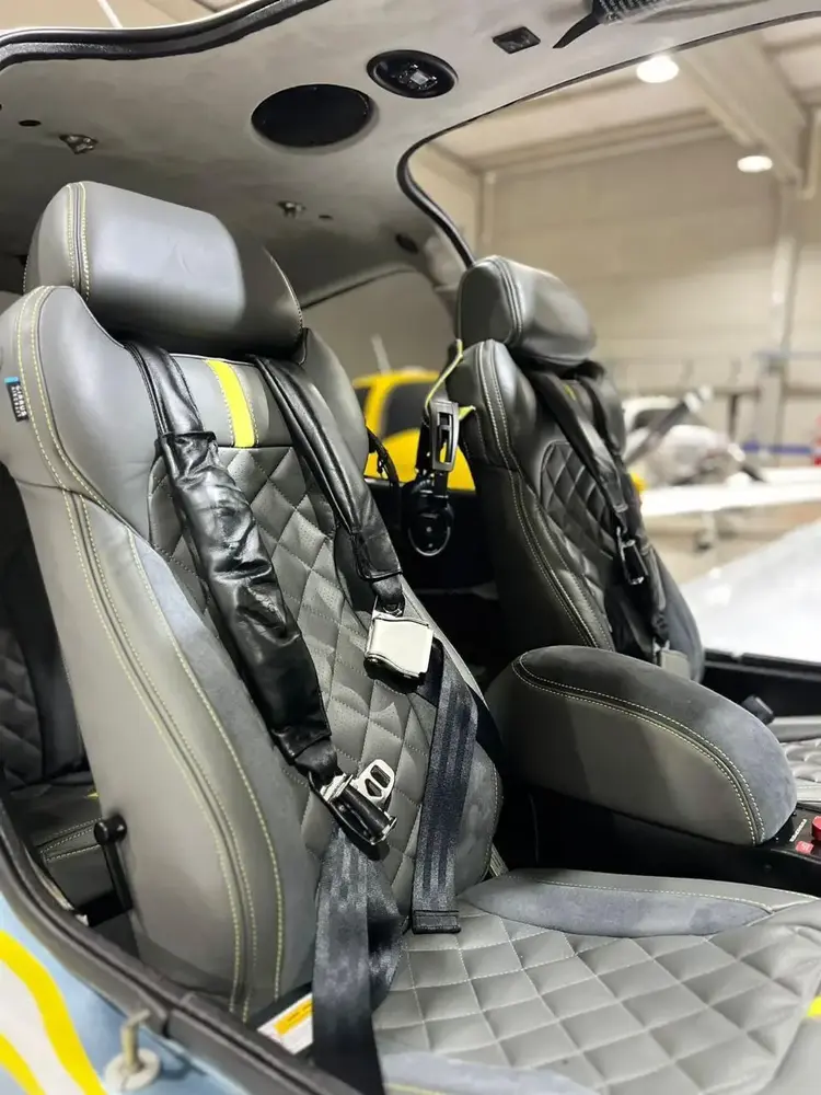 7926/cirrus-sr22-g6-turbo-2019-flightmarket-id-7926-57521.webp
