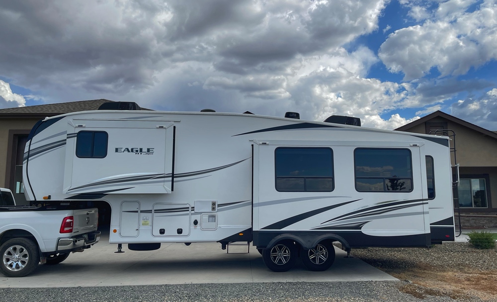 Photo of Rv