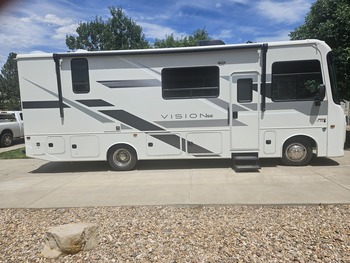 Thumbnail of RV