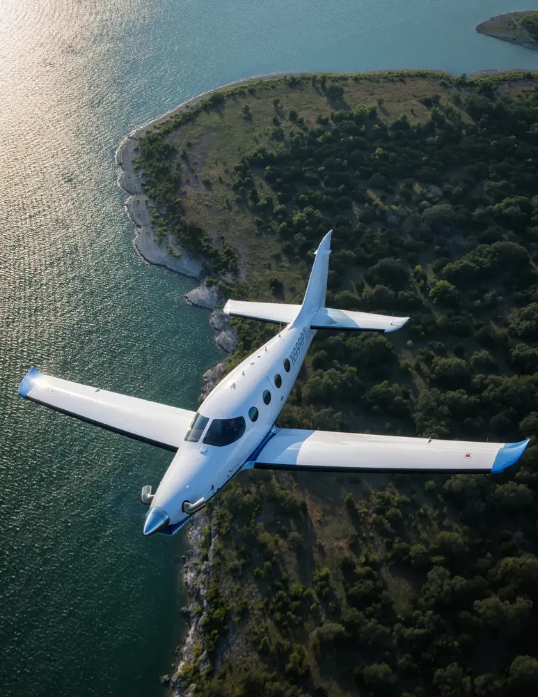 7164/epic-e1000-2024-flightmarket-id-7164-13520.webp