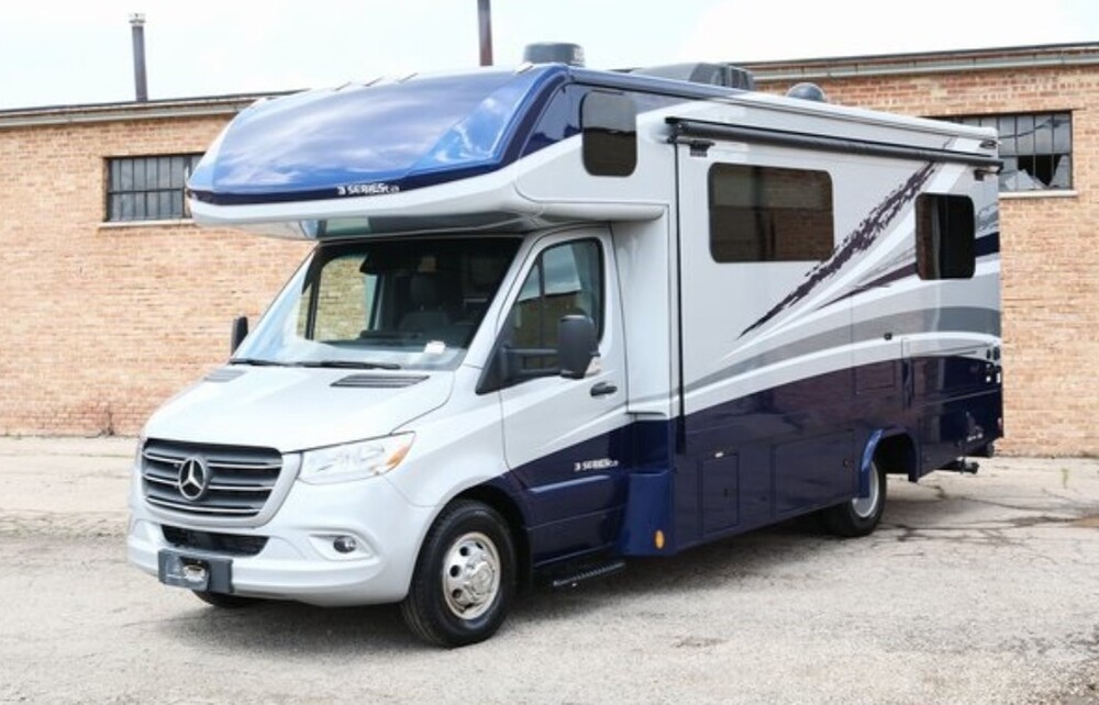 Photo of Rv