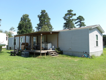 Thumbnail of mobile home
