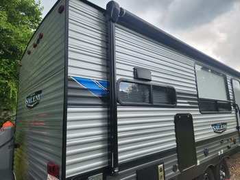 Thumbnail of RV