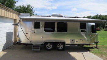 Thumbnail of RV