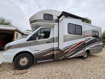 Thumbnail of RV