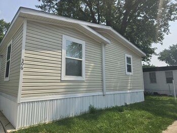 Thumbnail of mobile home